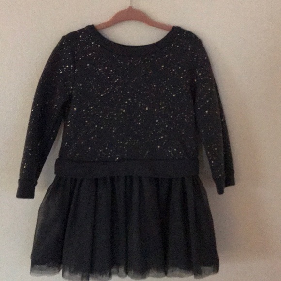 2 for $20! Old navy dresses - Picture 3 of 3